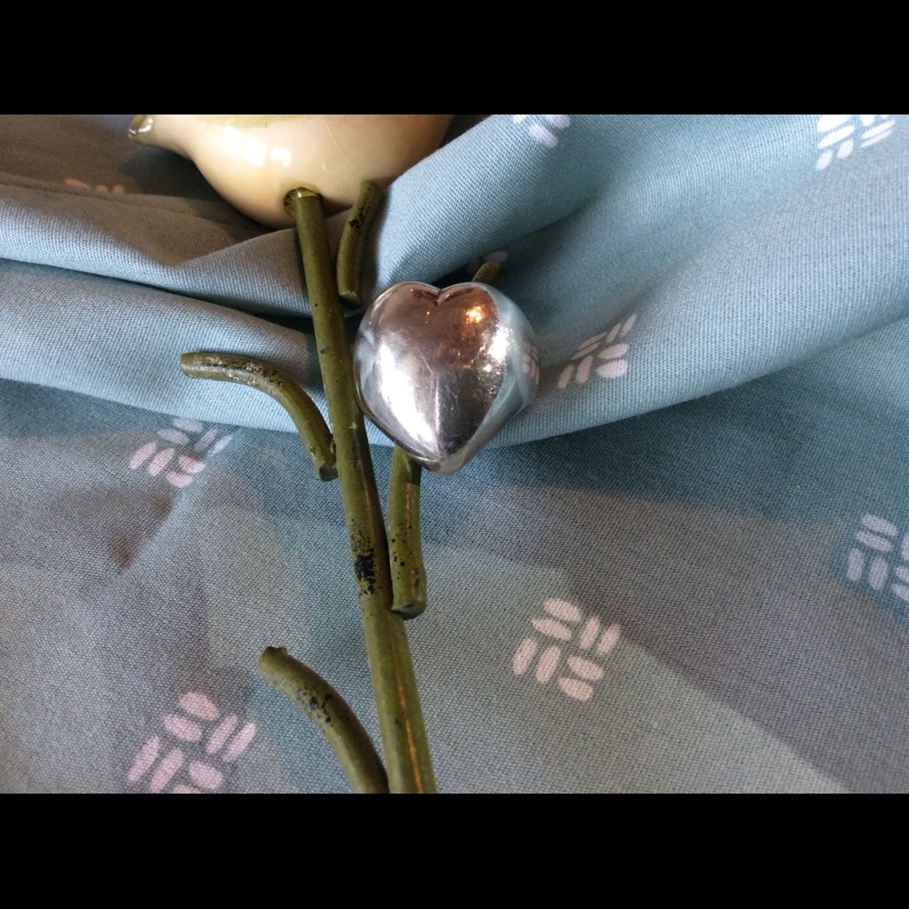 Sterling 925 Heart Ring size 5-6